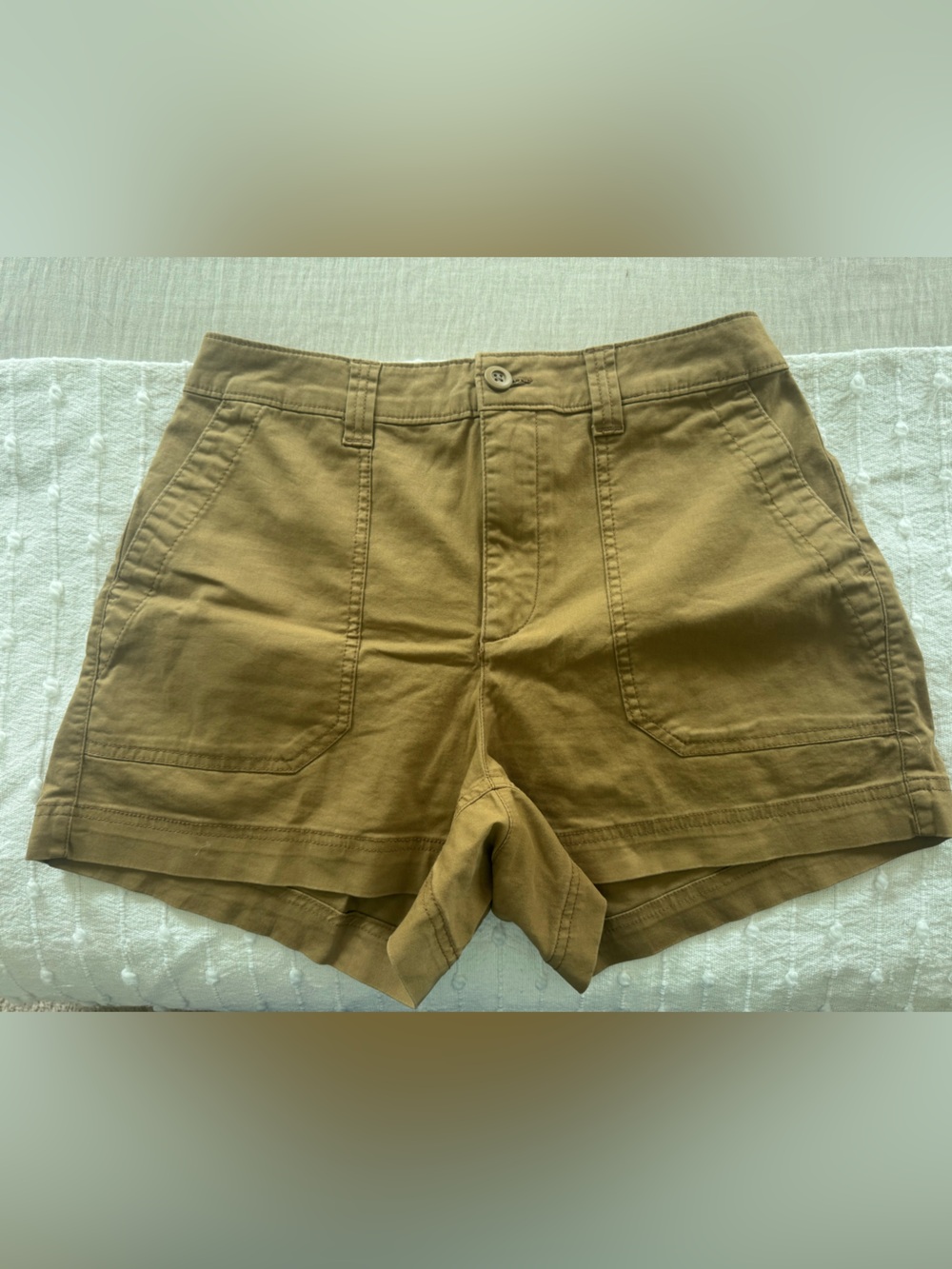 Old navy medium OG Chino shorts khaki cargo high rise